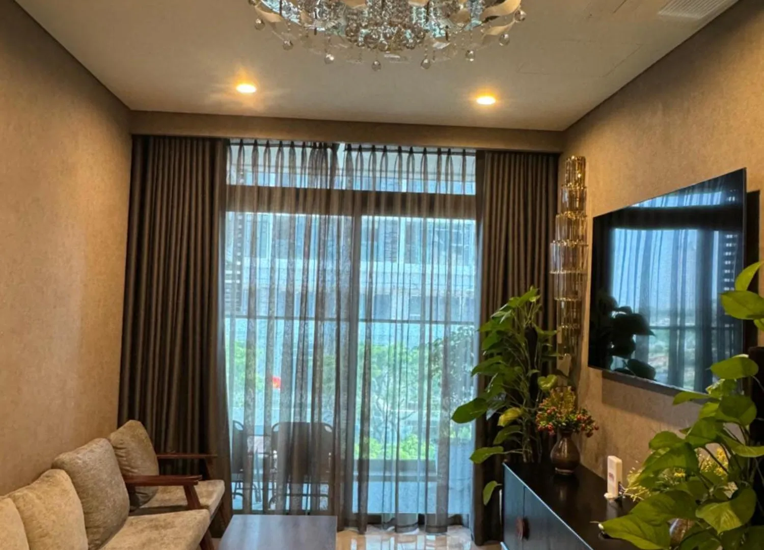 The Filmore Da Nang 0*,  Vietnam